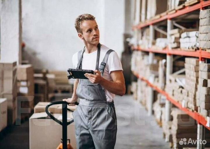 Комплектовщик на склад мед препаратов (Вахта)