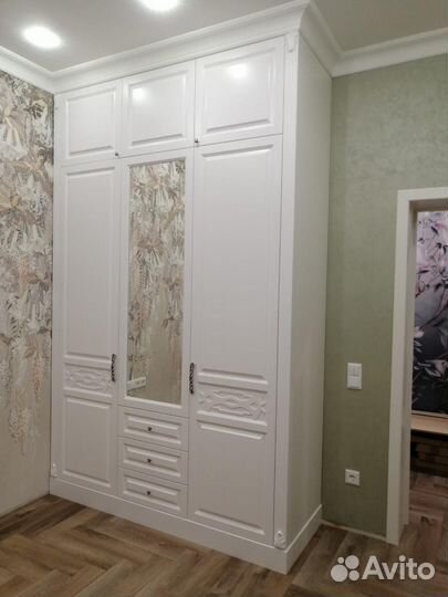 Шкаф «Верона» с Антресолью