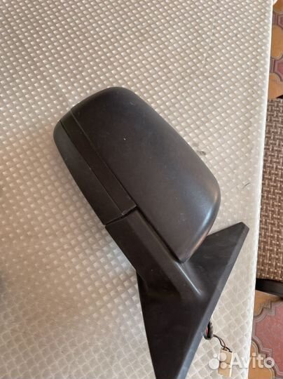 Правое зеркало приора