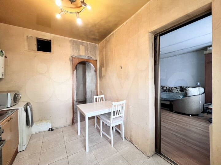 3-к. квартира, 83,2 м², 1/4 эт.