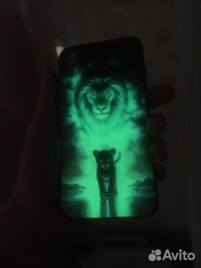 Чехлы на iPhone XR