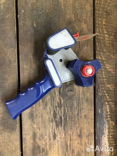 Пистолет для скотча