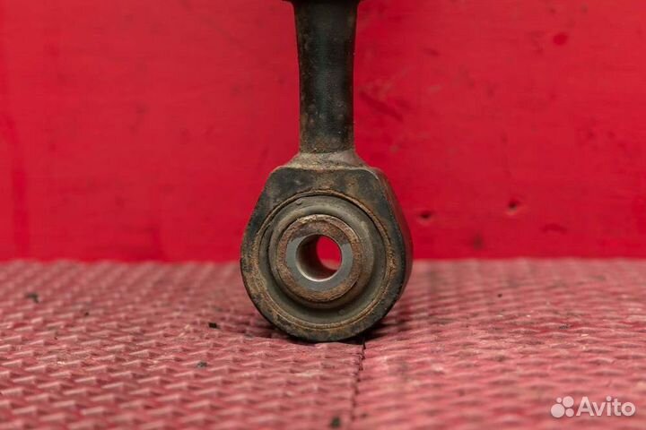 Амортизатор подвески передний Toyota Land Cruiser