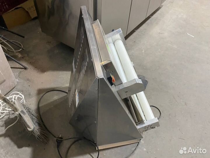 Тестораскаточная машина