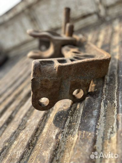 Прицепная серьга в сборе