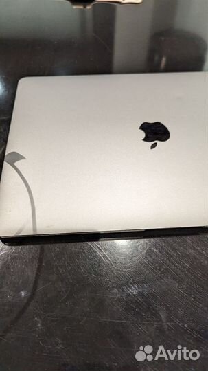 Macbook air mid 2019 13