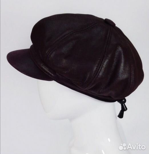 Кепка женская кожаная