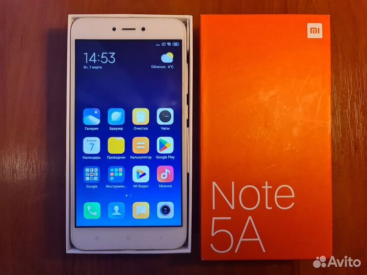 Смартфон Xiaomi Redmi Note 5A