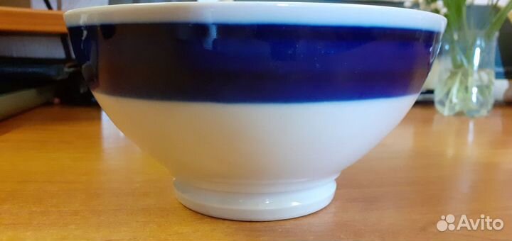 Салатницы, конфетницы, сахарницы разные