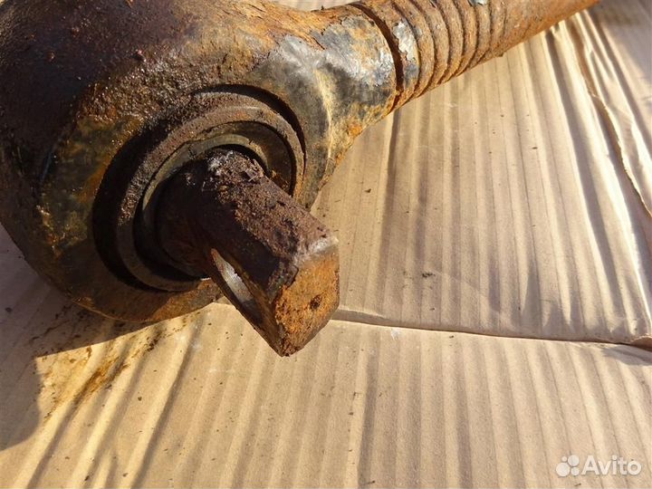 Тяга реактивная howo ZZ3317 2006