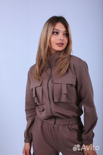 Спортивный костюм женский