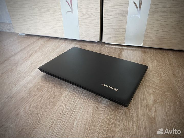 Lenovo b590