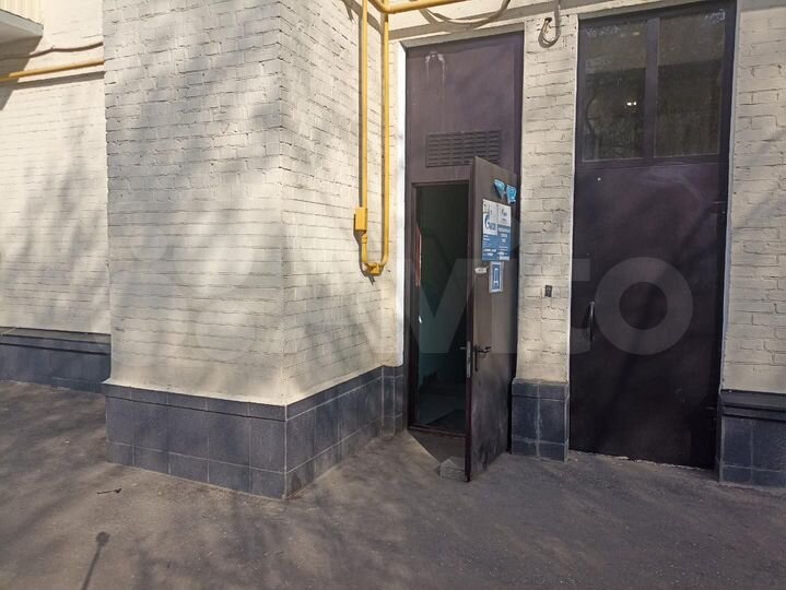 Продается коммерческая, 68.8 кв.м., 1/5 эт