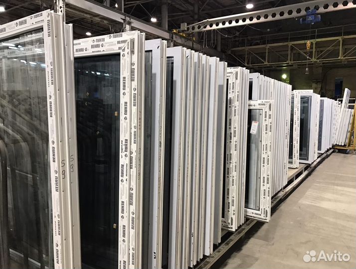 Пластиковые окна глухие створки