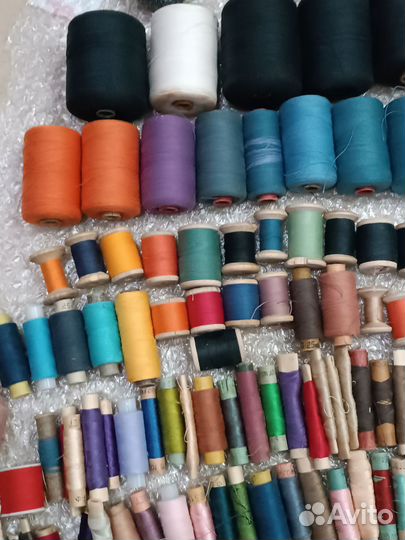 Нитки швейные