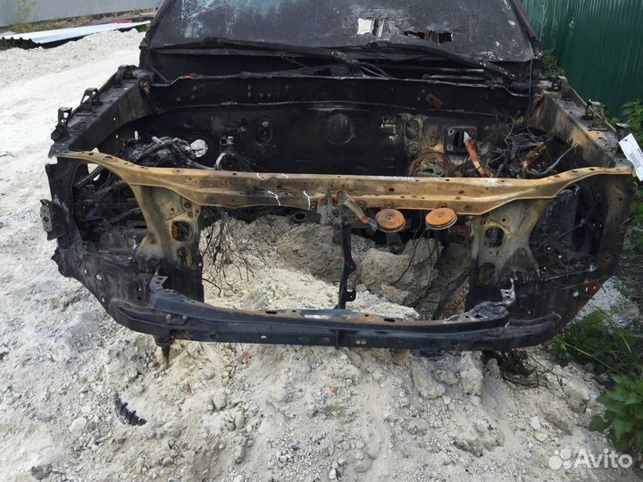 Панель передняя Toyota Land Cruiser Prado