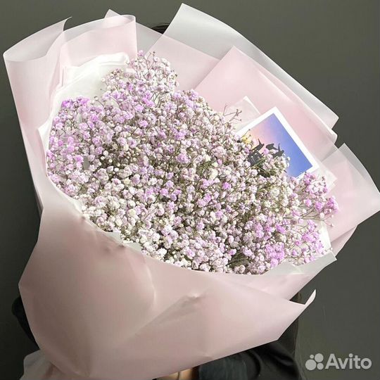 Букет из сиреневой гипсофилы