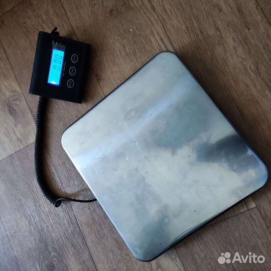 Весы напольные товарные до 150кг