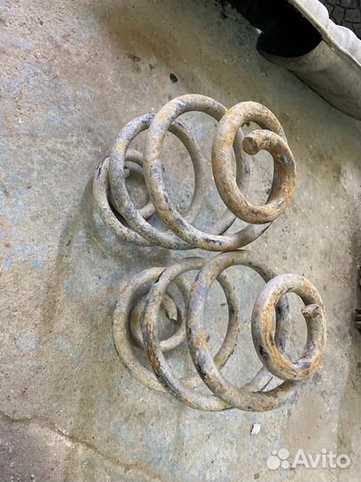 Задние пружины бмв е36