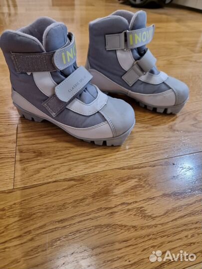 Лыжные ботинки детские 31 размер