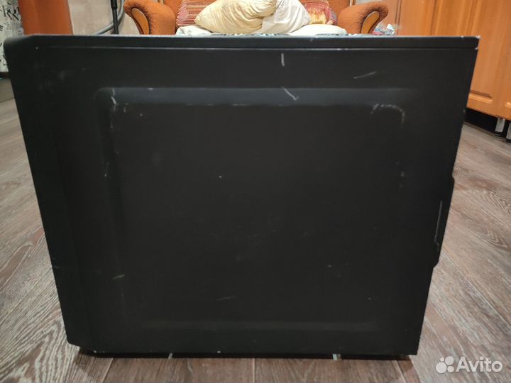 2 Корпуса для пк компьютера (нет боковой крышки)