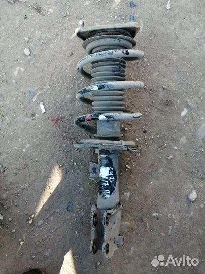 Амортизатор передний правый Kia Ceed 2 JD G4FG