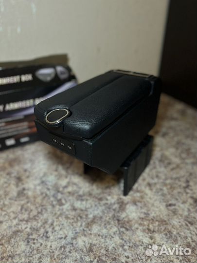 Подлокотник на priora в стиле AMG