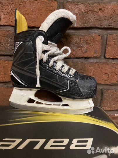 Хоккейные коньки bauer