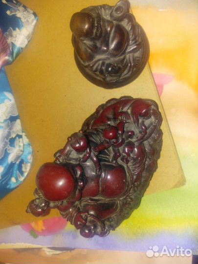 Статуэтка будды