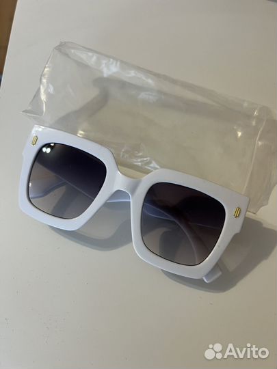 Новые солнцезащитные очки женские