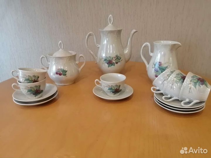 Сервизы кофейные или чайные 2шт