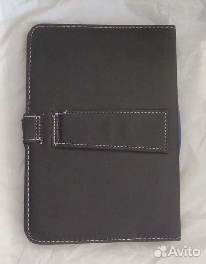 Чехол для планшета универсальный с клавиатурой