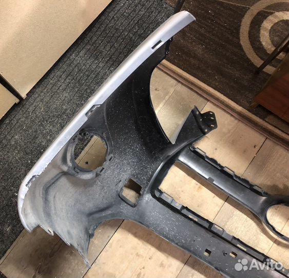 Продам бампер Toyota RAV 4, Long 2010-2012 г.в