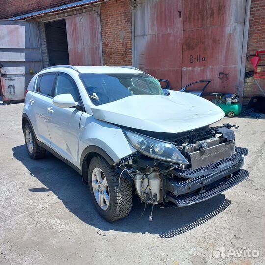 В разборе Киа Спортаж 2014 года 2.0 МКПП