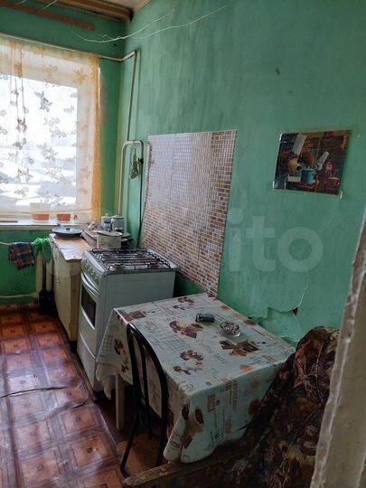 Комната 11 м² в 3-к., 2/2 эт.
