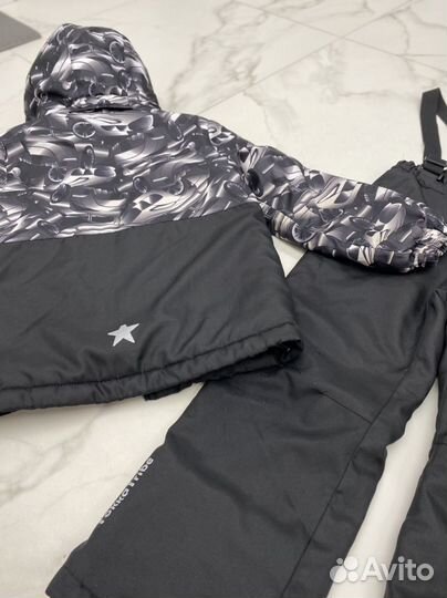 Демисезонный костюм для мальчика 122