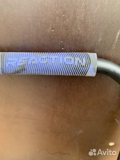 Трюковой самокат reaction