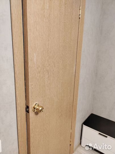 Межкомнатные двери бу 60 см с коробкой