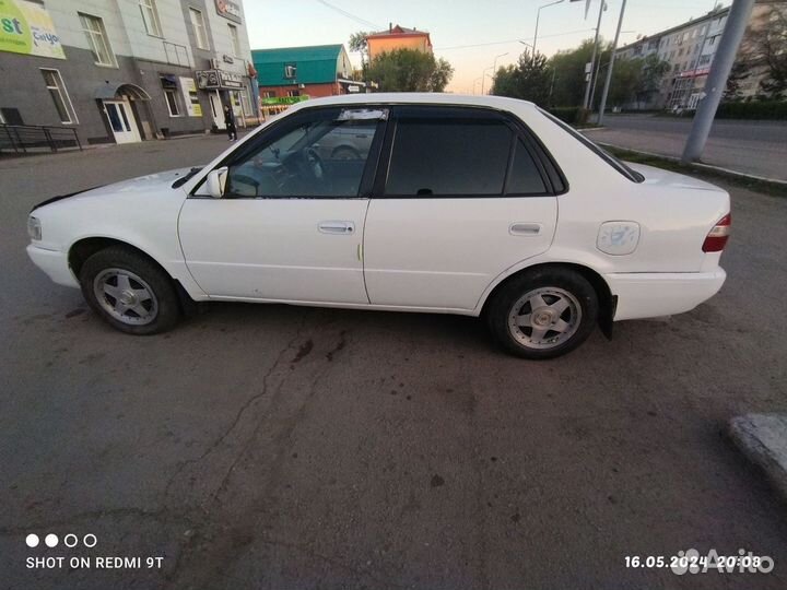 Toyota Corolla 1.8 AT, 1999, 342 002 км