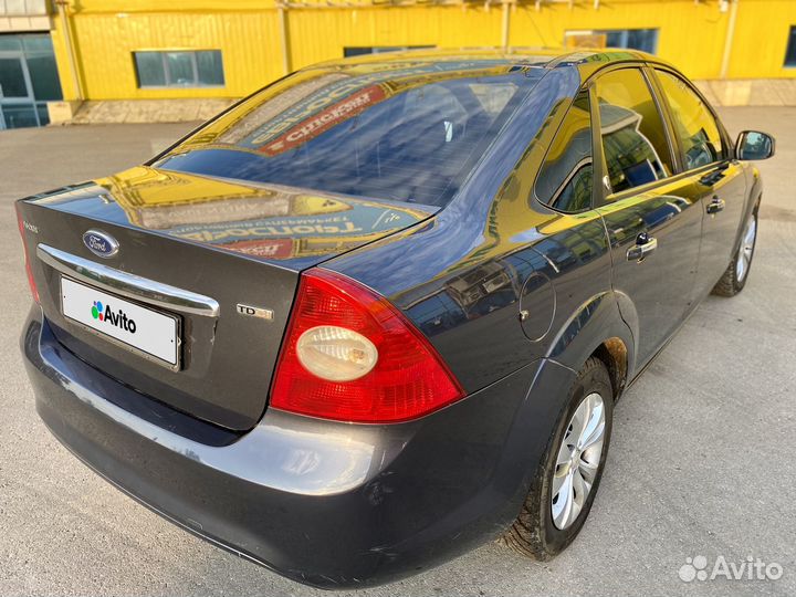 Ford Focus 1.8 МТ, 2008, 300 000 км