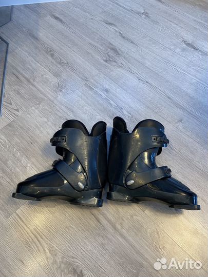 Горнолыжные ботинки rossignol 28