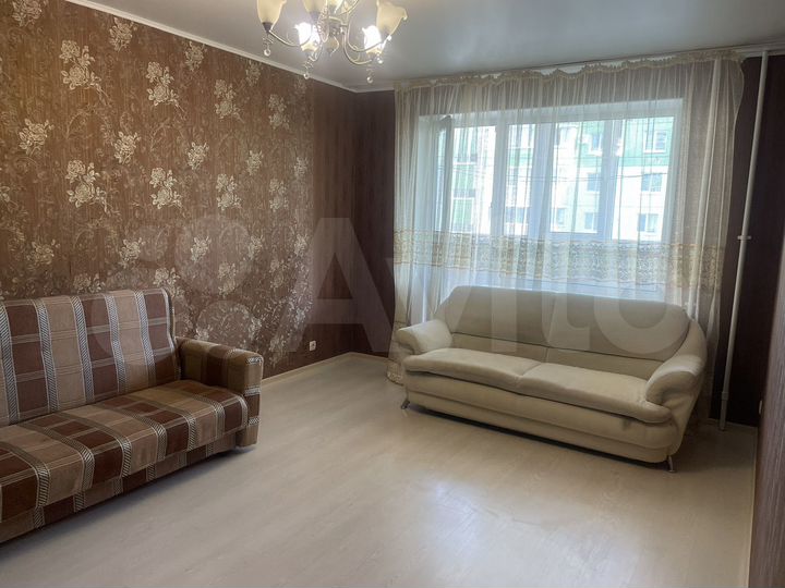 1-к. квартира, 41 м², 8/10 эт.