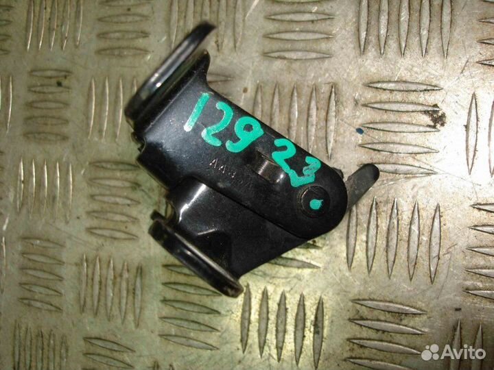 Петля Land Rover Discovery III 2004-2009