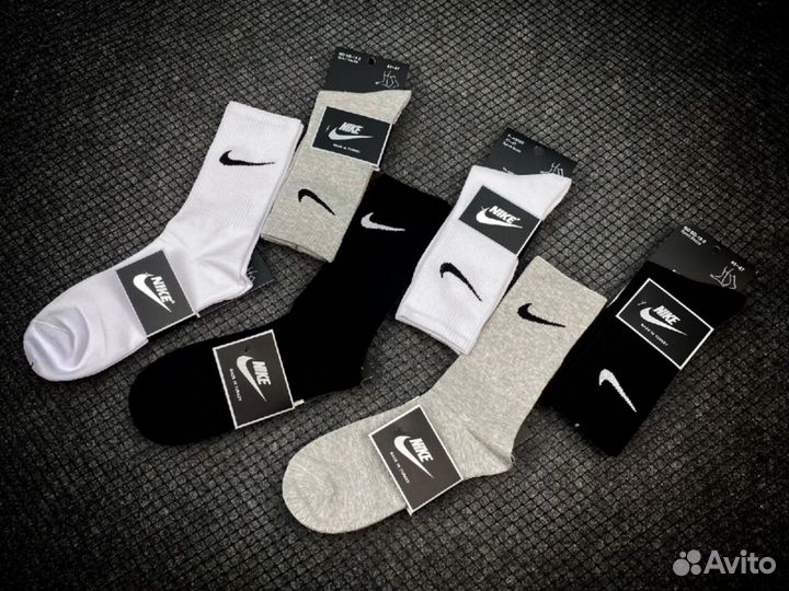 Носки Nike высокие белые