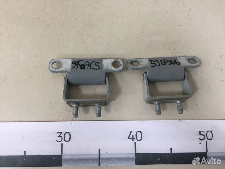 Петля двери багажника Kia Sportage 3 SL 2010-2015