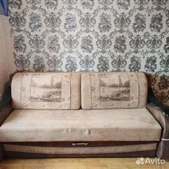 Диван Лидер