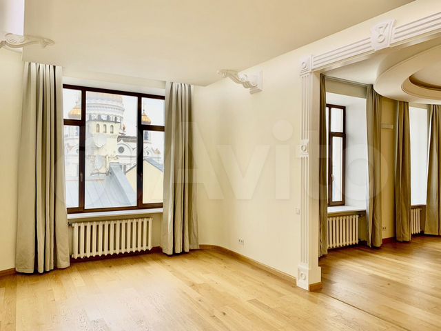 4-к. квартира, 160 м², 7/7 эт.