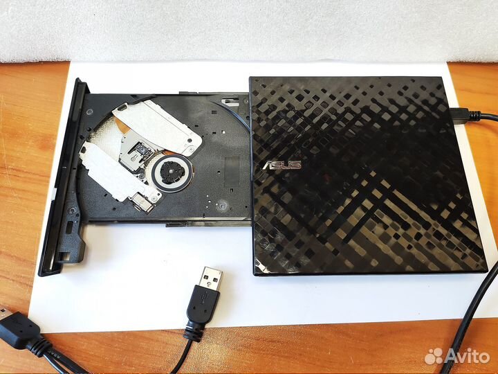 Внешний DVD-RW sdrw-08DS-U