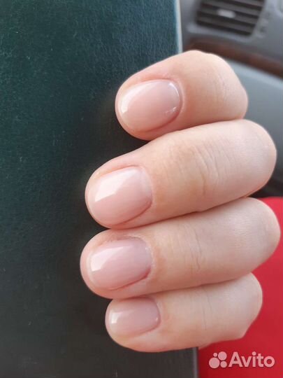 Маникюр и педикюр