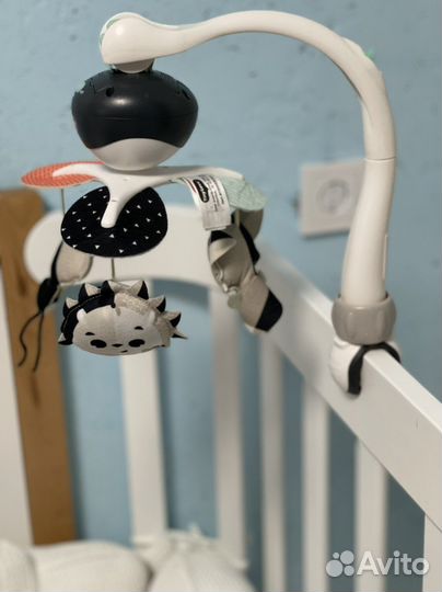 Мобиль на кроватку tiny love